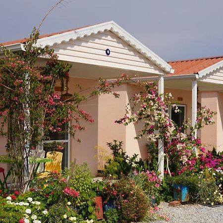 Bed and Breakfast Yelken Bungalov Миляс Экстерьер фото